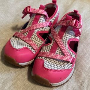 Chaco Odyssey mesh shoes